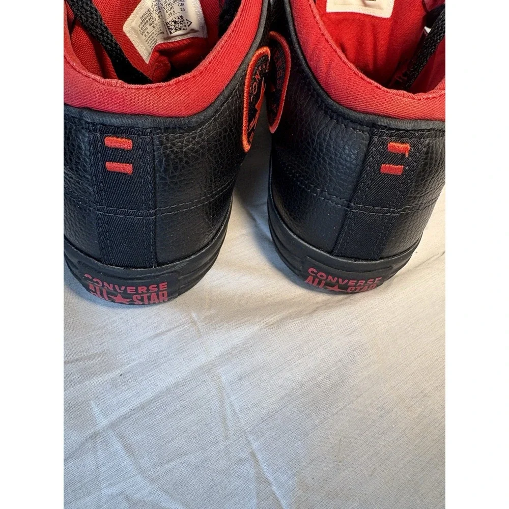 Converse Chuck Taylor's Black/Red High Top Sneakers - Size M6.5 W8.5